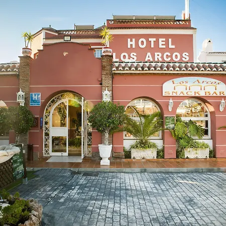 Arcos 3*