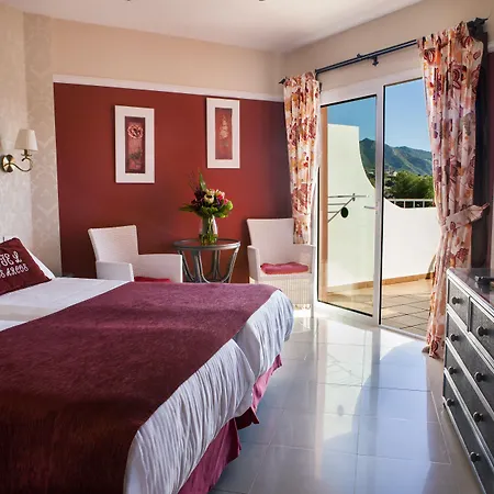 Arcos 3* نيرخا
